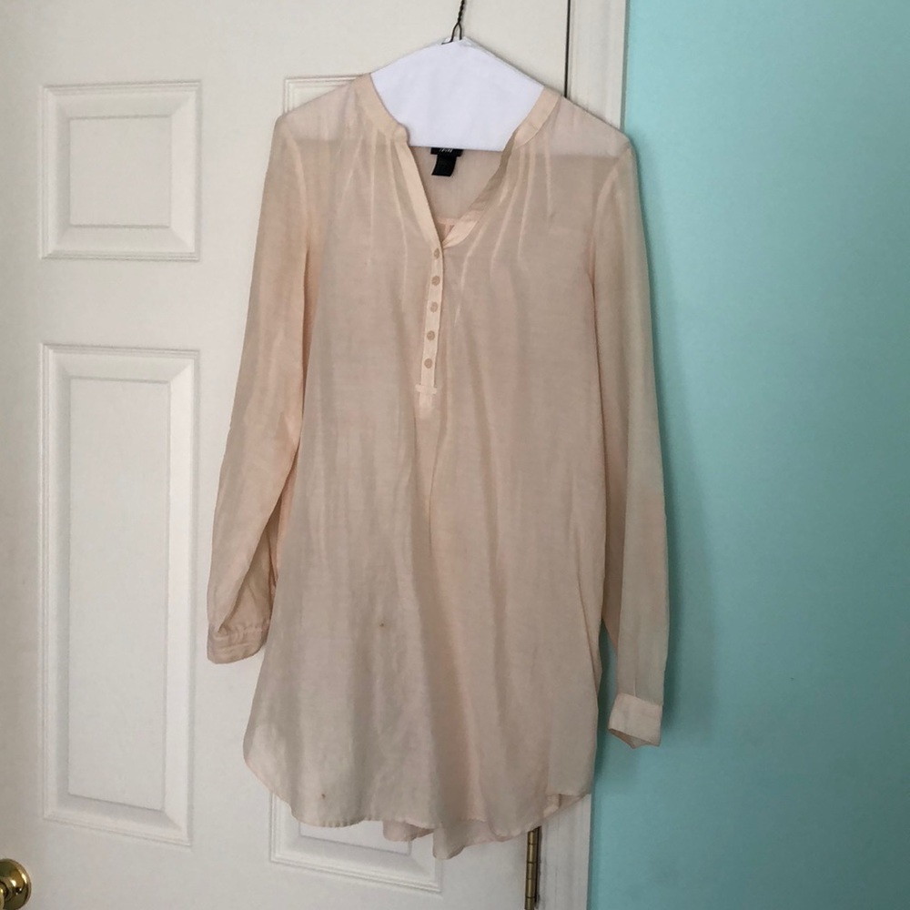 Peachy/cream lightweight blouse